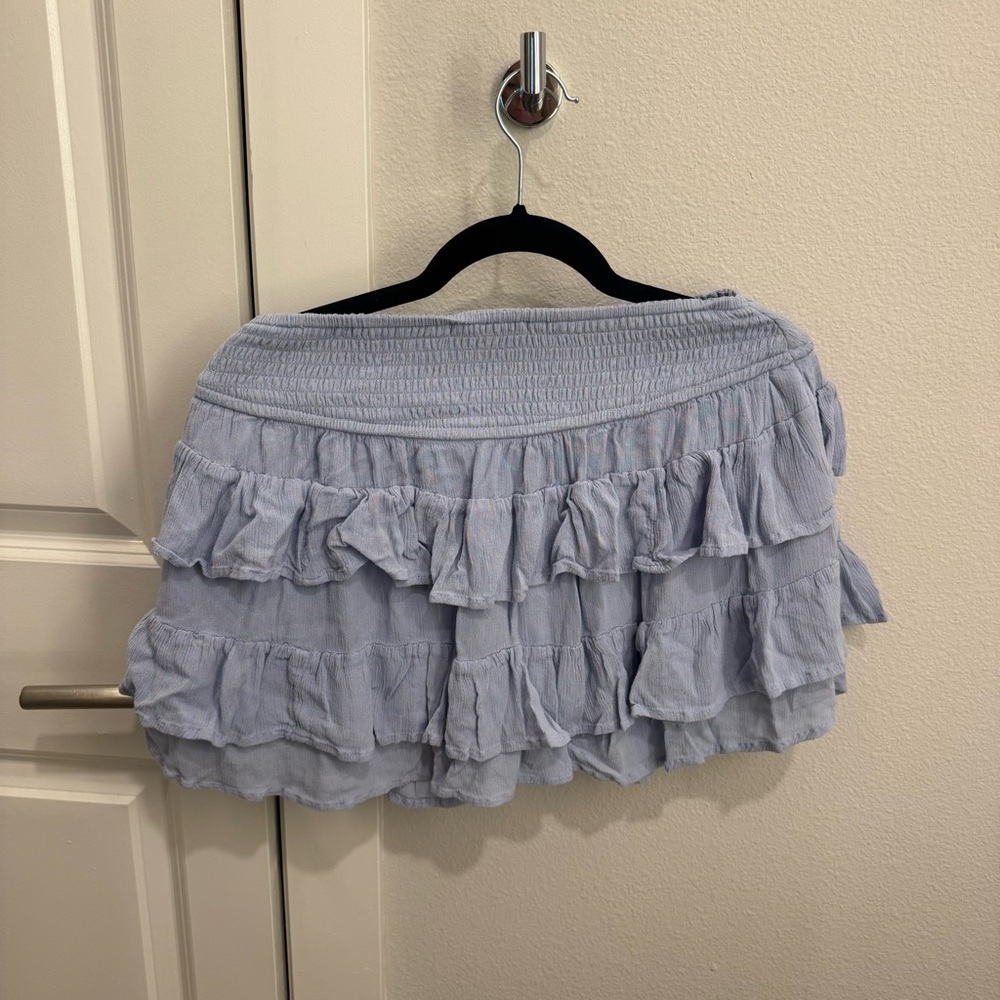 Hollister Ultra High Rise Light Blue Ruffled Mini Skort Medium